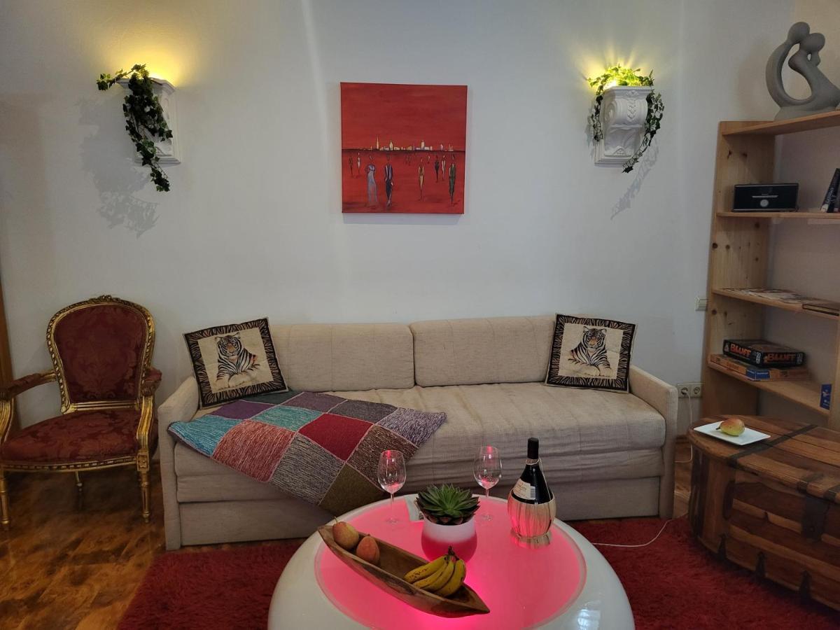 Ferienwohnung Fuer 4 Personen Mit Schnellem Wlan, Glasfaser, Tv Paket Beilstein  Extérieur photo